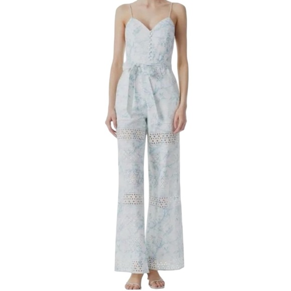 Alice + Olivia Women's White Sleeveless Smocked Embroidered Jumpsuit‎ Size 2 - Picture 1 of 16